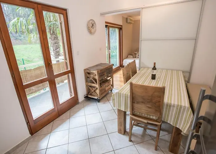 Mauro Διαμέρισμα *